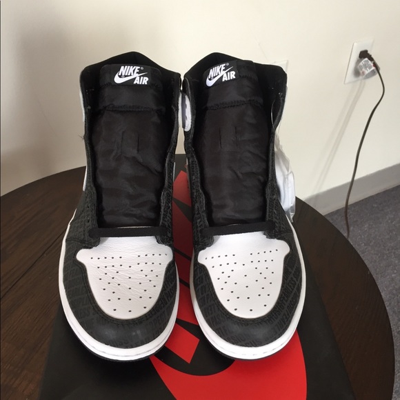 Jordan 1 jeter respect SZ 10 DS - Picture 2 of 6